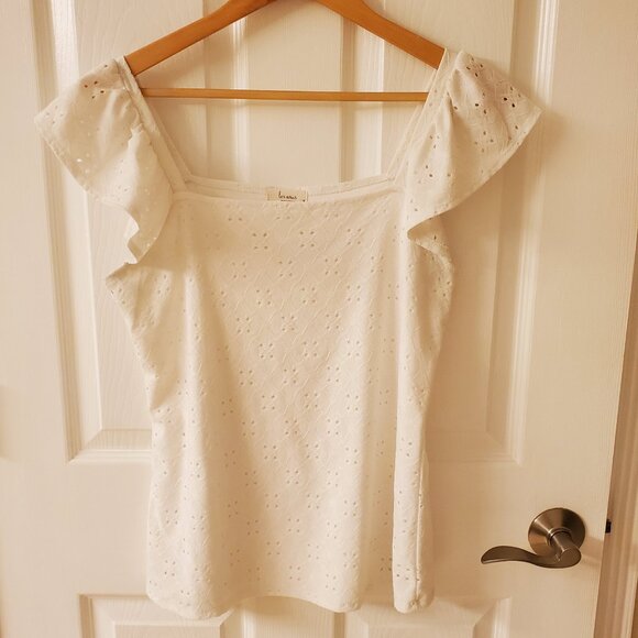Les Amis Eyelet Knit Sleeveless Top in Ivory Size M (6-8)  color: Ivory - Picture 6 of 7